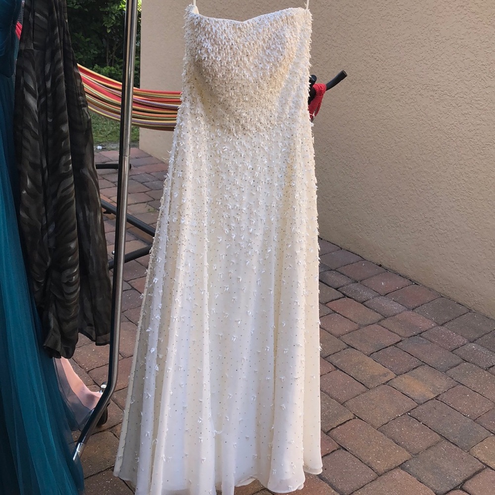 Priscilla’s of Boston Vinyard Wedding Dress